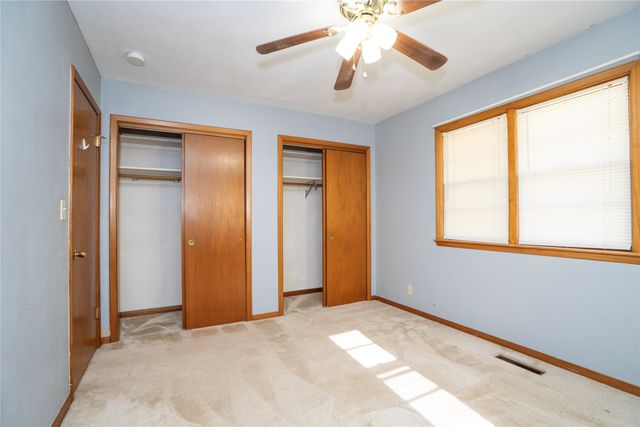 607 E 14th Street S, Newton, IA 50208