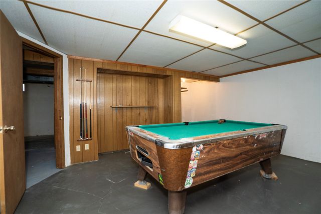 607 E 14th Street S, Newton, IA 50208