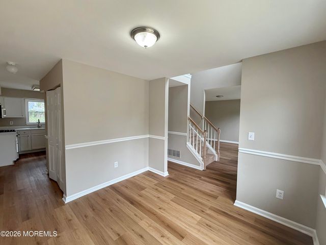 112 Lubbers Lane, Manahawkin, NJ 08050