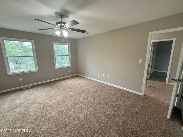 112 Lubbers Lane, Manahawkin, NJ 08050