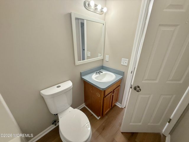112 Lubbers Lane, Manahawkin, NJ 08050
