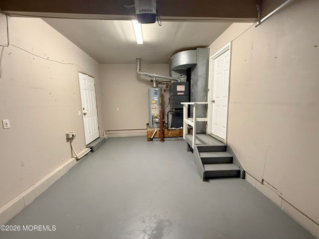 112 Lubbers Lane, Manahawkin, NJ 08050