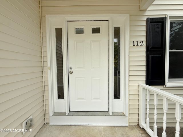 112 Lubbers Lane, Manahawkin, NJ 08050