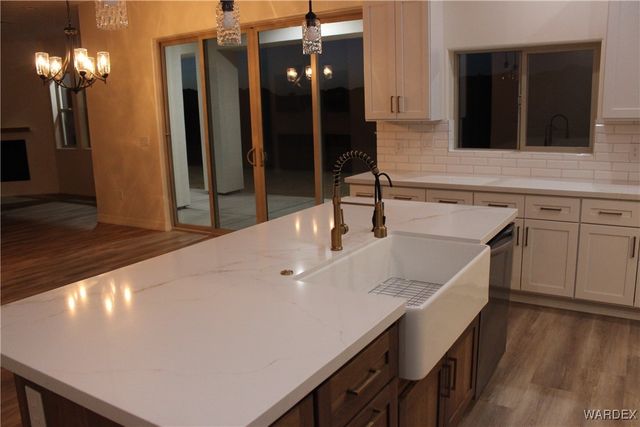 2905 Kolob Canyon, Bullhead City, AZ 86429