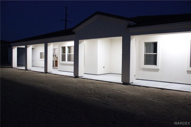 2905 Kolob Canyon, Bullhead City, AZ 86429