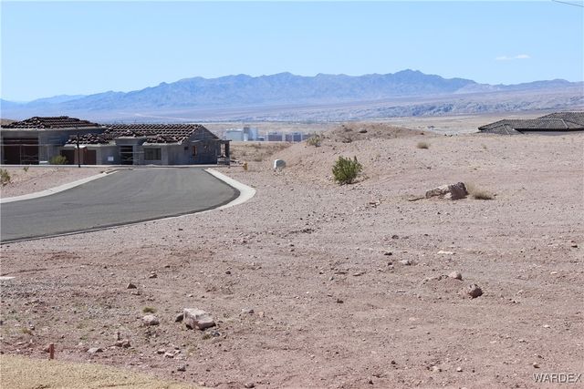 2905 Kolob Canyon, Bullhead City, AZ 86429