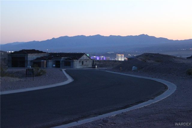 2905 Kolob Canyon, Bullhead City, AZ 86429