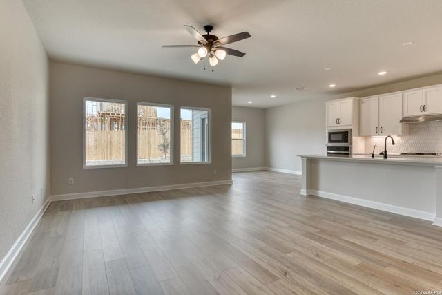 492 Nopal Hills, San Antonio, TX 78253
