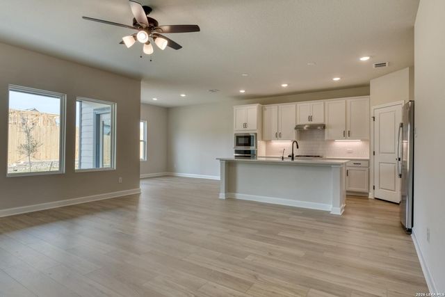 492 Nopal Hills, San Antonio, TX 78253