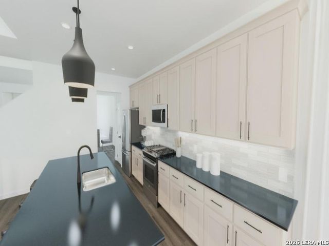 492 Nopal Hills, San Antonio, TX 78253