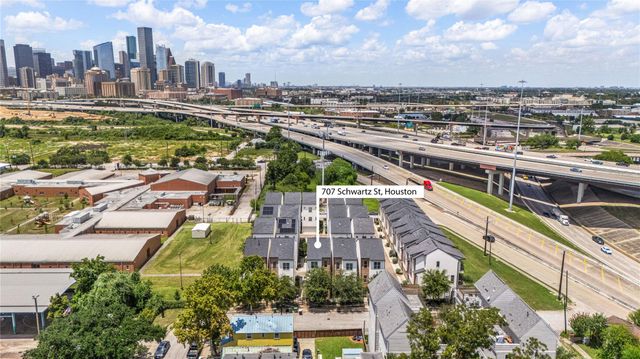 707 Schwartz Street, Houston, TX 77020