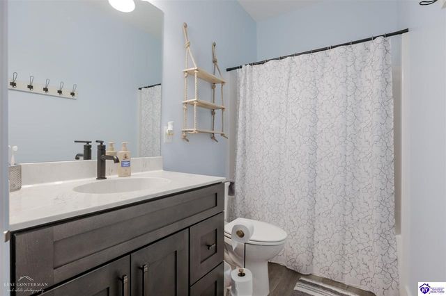 116 Carriage Hills Lane, Elizabethtown, KY 42701