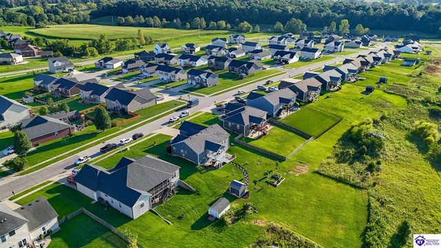 116 Carriage Hills Lane, Elizabethtown, KY 42701
