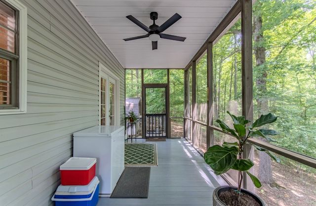 730 Carlew Rd, Waynesboro, TN 38485