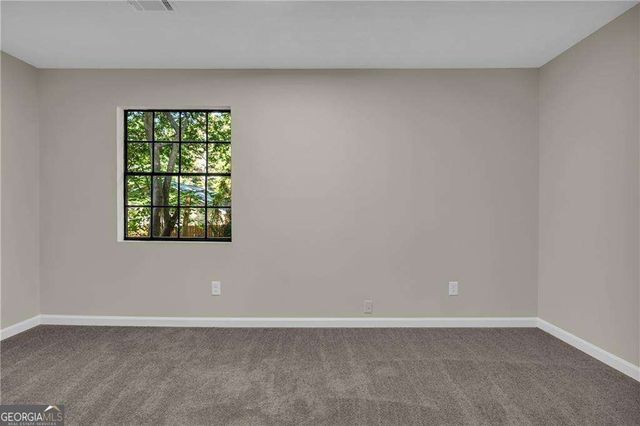 8949 Raven Drive, Jonesboro, GA 30238