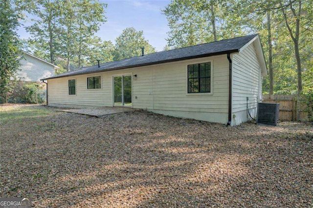 8949 Raven Drive, Jonesboro, GA 30238