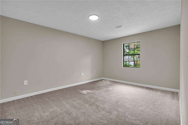 8949 Raven Drive, Jonesboro, GA 30238