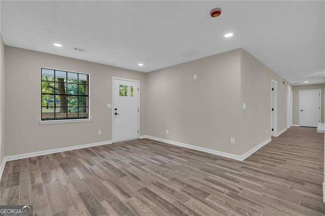 8949 Raven Drive, Jonesboro, GA 30238