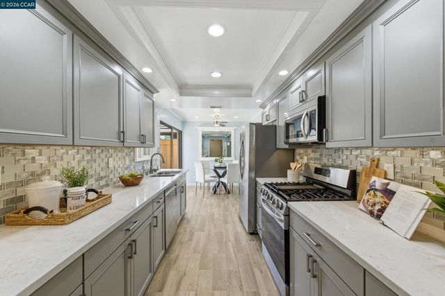 1640 Candelero Ct, Walnut Creek, CA 94598