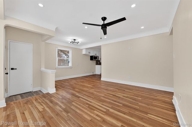 20491 Sumner, Redford Charter Township, MI 48240