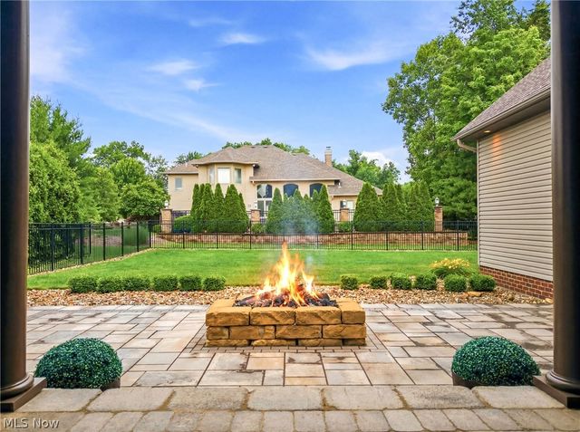 3840 Belle Terreno Way, Canfield, OH 44406