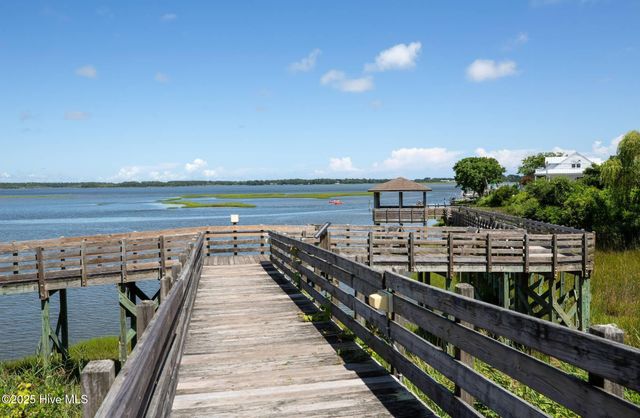 233 Surfside Landing Boulevard Lot 134, Hubert, NC 28539