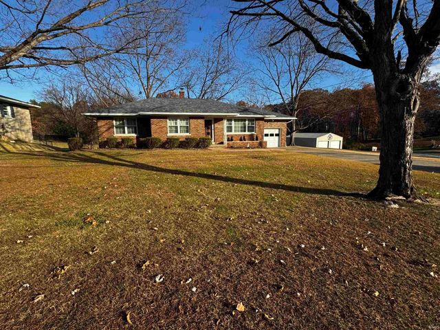 2807 N Red Bank Road, Evansville, IN 47720