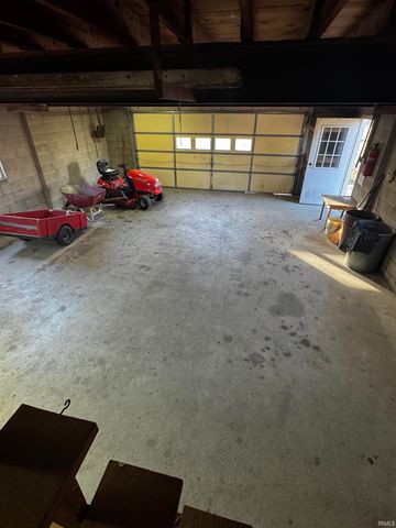 2807 N Red Bank Road, Evansville, IN 47720