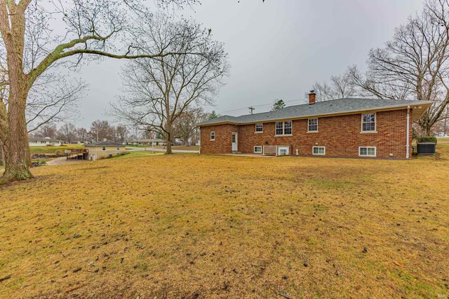 2807 N Red Bank Road, Evansville, IN 47720