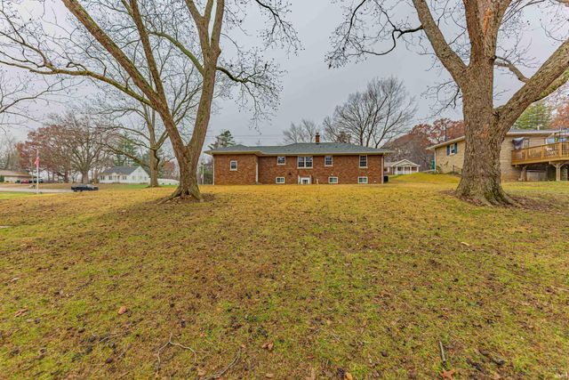 2807 N Red Bank Road, Evansville, IN 47720