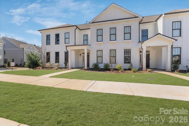 10032 Trailhead Way NW, Huntersville, NC 28078
