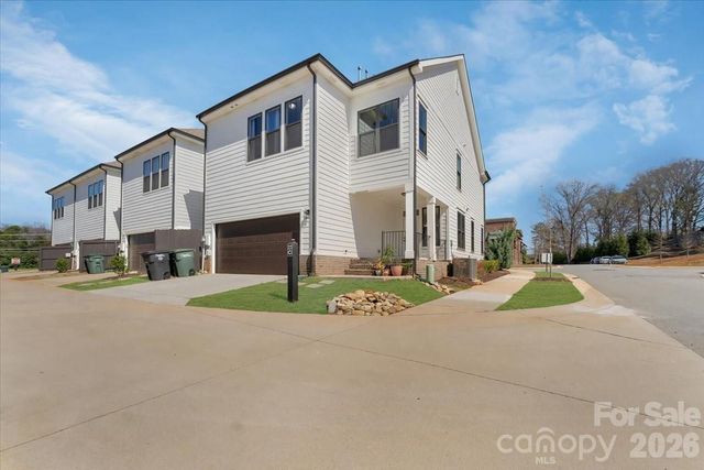 10032 Trailhead Way NW, Huntersville, NC 28078