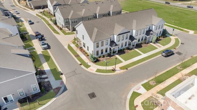 10032 Trailhead Way NW, Huntersville, NC 28078