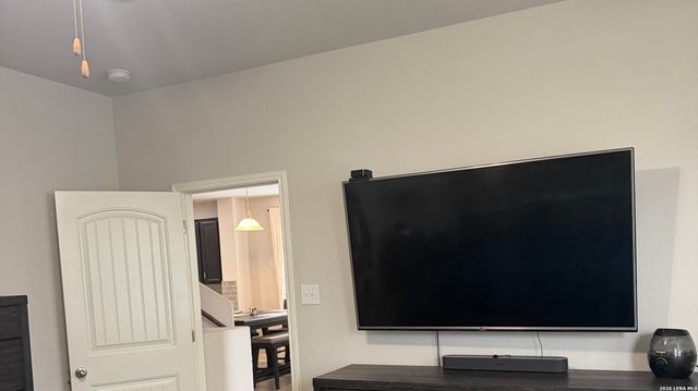 11327 DECIDEDLY, San Antonio, TX 78245