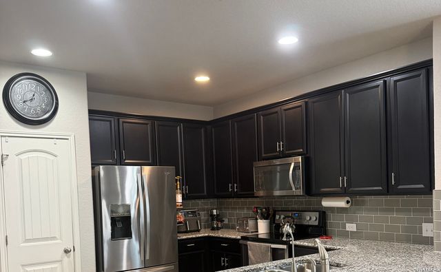11327 DECIDEDLY, San Antonio, TX 78245