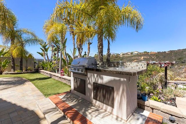12304 Dormouse Rd, San Diego, CA 92129
