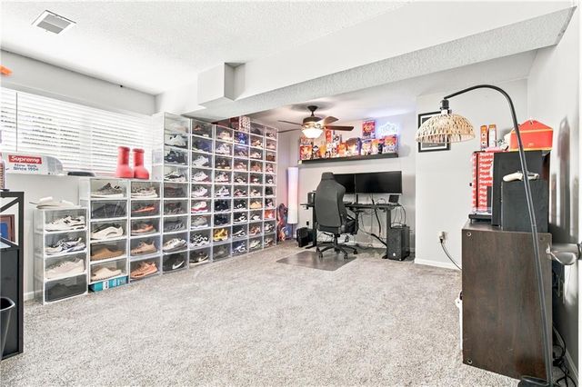 1115 N Glenview Avenue, Independence, MO 64056