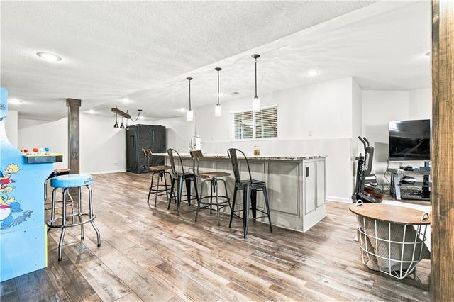 1115 N Glenview Avenue, Independence, MO 64056