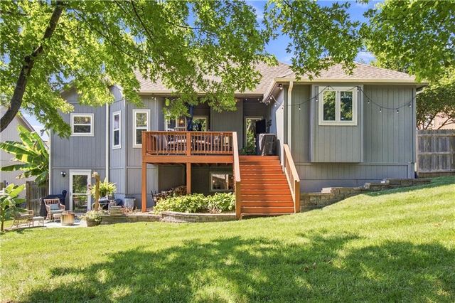 1115 N Glenview Avenue, Independence, MO 64056