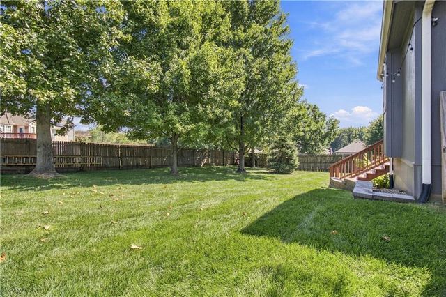 1115 N Glenview Avenue, Independence, MO 64056