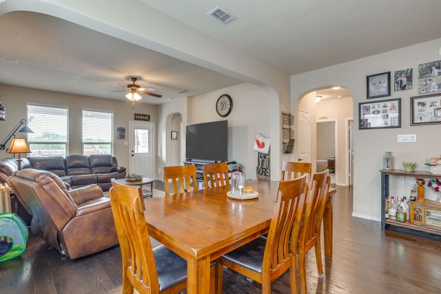 1428 Doe Meadow Drive, Fort Worth, TX 76028