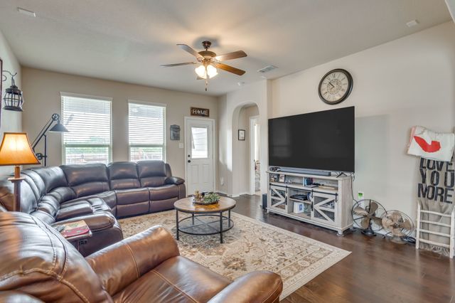 1428 Doe Meadow Drive, Fort Worth, TX 76028