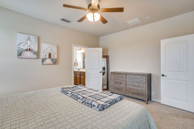 1428 Doe Meadow Drive, Fort Worth, TX 76028