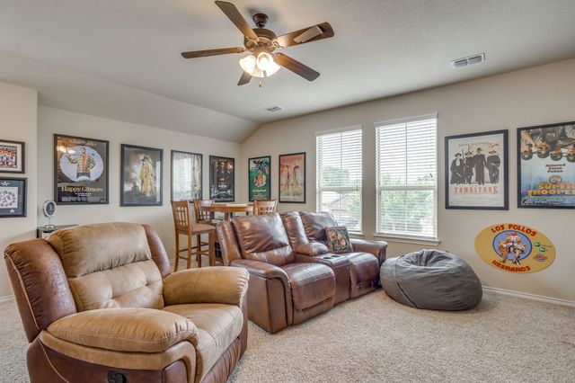 1428 Doe Meadow Drive, Fort Worth, TX 76028