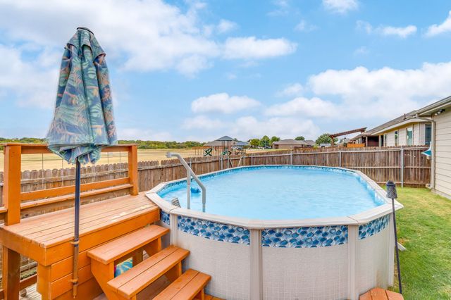 1428 Doe Meadow Drive, Fort Worth, TX 76028