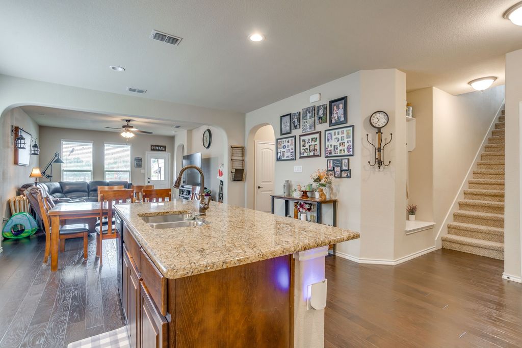 1428 Doe Meadow Drive, Fort Worth, TX 76028 — photo 5