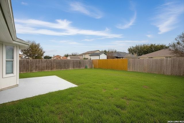 8514 Snakeweed Dr, Converse, TX 78109