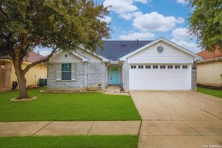 8514 Snakeweed Dr, Converse, TX 78109