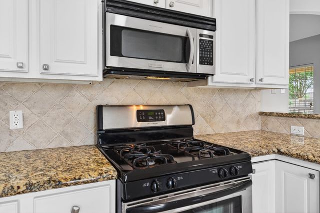3823 Founders Drive, Needville, TX 77461
