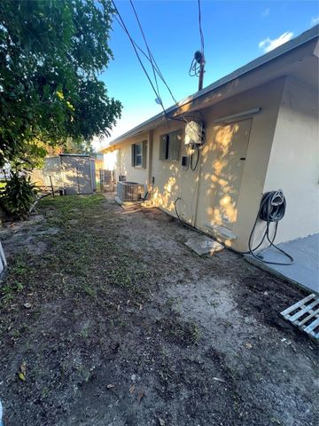 5891 NE 18th Avenue 2, Fort Lauderdale, FL 33334